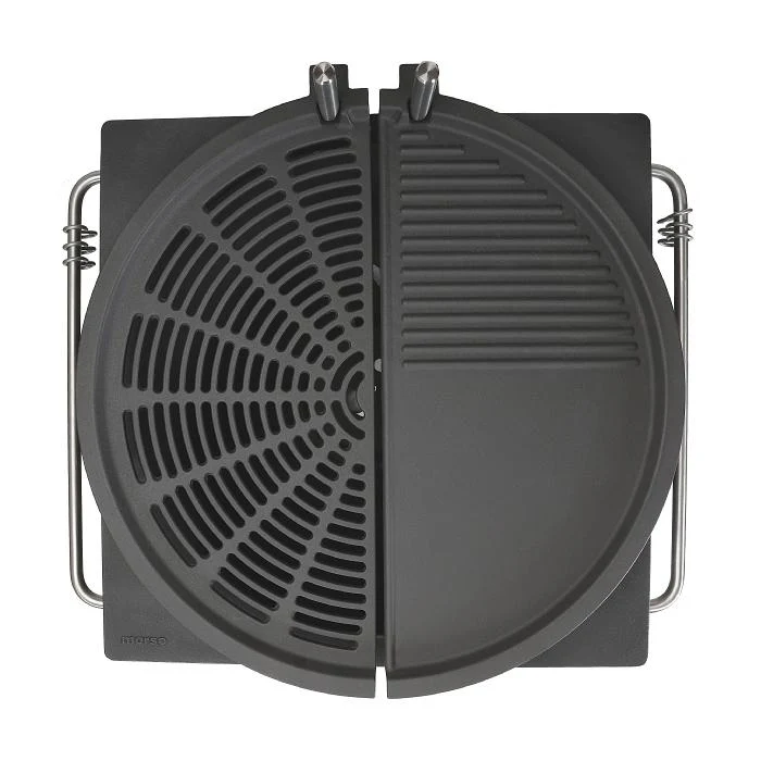 Morso Grill '17 Garden Set With Bonus Side Table, Cover & Ash Bucket - Image 7